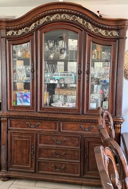 China cabinet