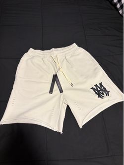 Amiri Cream MA logo shorts / Size L