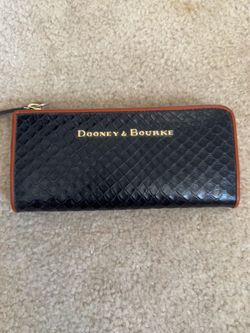 Dooney and Bourke black wallet