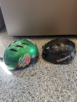 Bell Mountain Dew Bike/Skate Helmet + Razor Helmet”