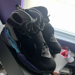 Jordan Retro 8’s Size 5.5
