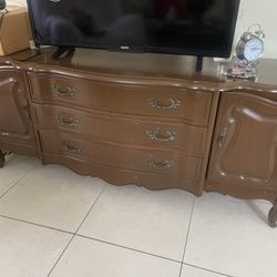 large dresser/vanity   