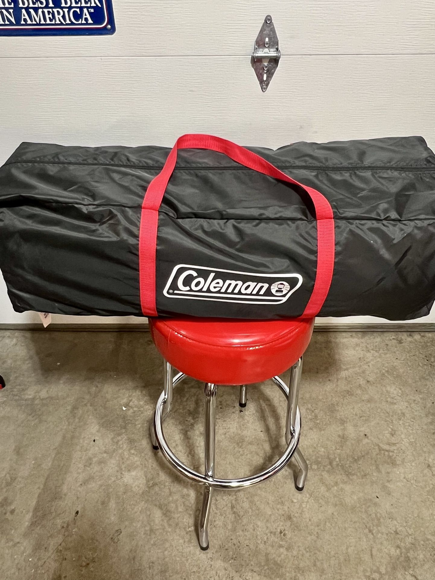 Coleman 10 Person Tent 14x10 - never used
