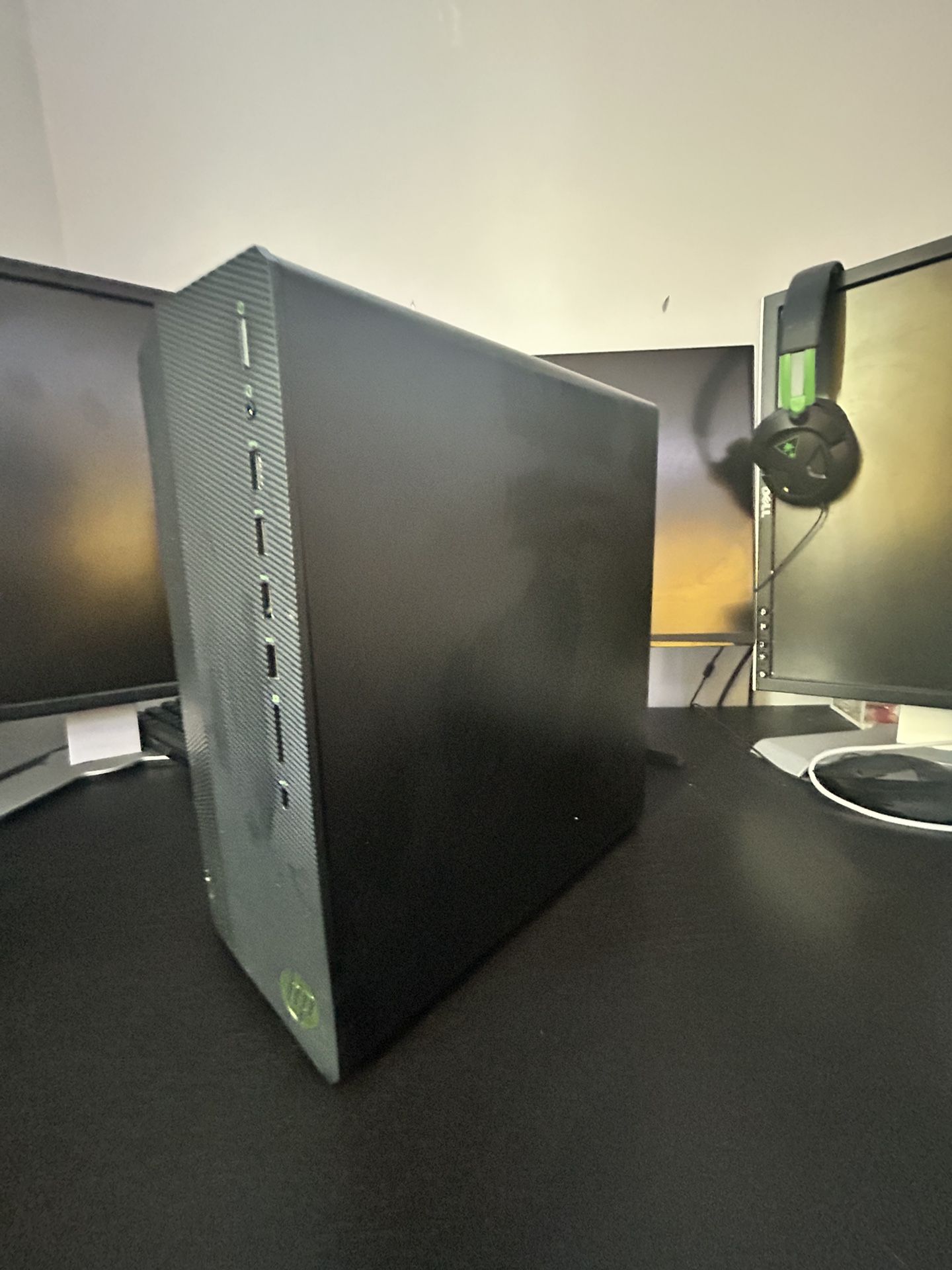 HP Pavilion Gaming Desktop