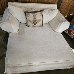 shabby chic couches