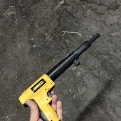 Nailer Gun