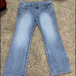 Juniors Arizona Jeans Size 15 Boot Cut