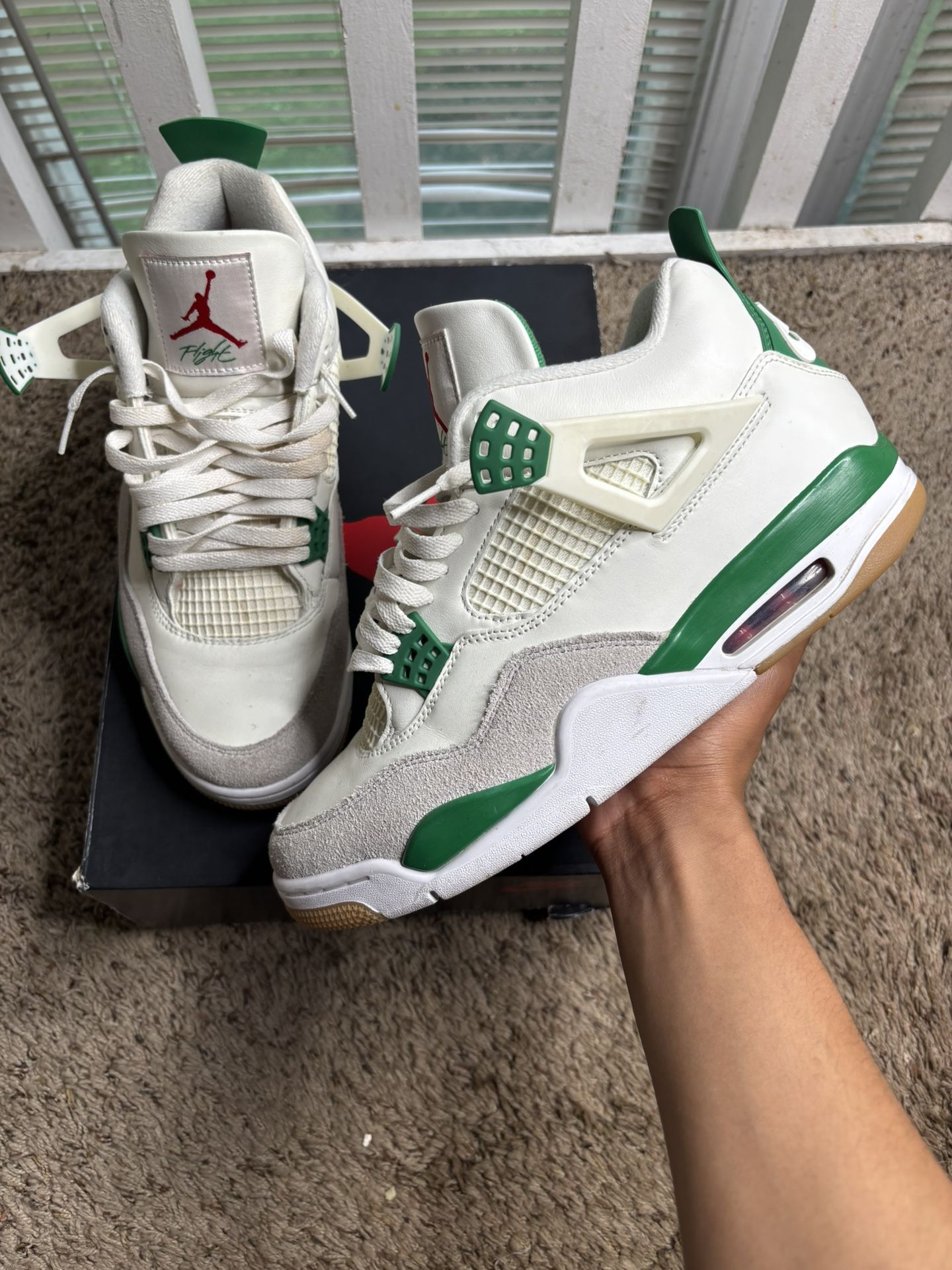 Nike SB x Air Jordan 4 Retro SP Pine Green