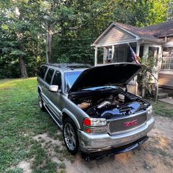 2004 GMC Yukon XL