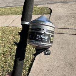 VINTAGE ZEBCO  733 "THE HAWG DIRECT DRIVE" REEL Nice Working Condition Zebco Rhino Glow