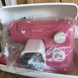 Singer Sewing Machine-Pink