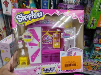 Shopkins Fashion Spree Style Me Wardrobe