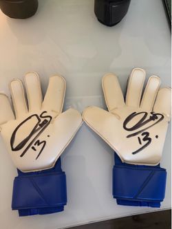 Guillermo “Memo” Ochoa Signed Gloves