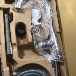 Kitchen Moen Crome Faucet