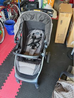 Chico Bravo Baby Stroller And Car Seat