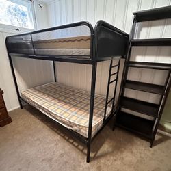 Twin  Metal Bunk Bed
