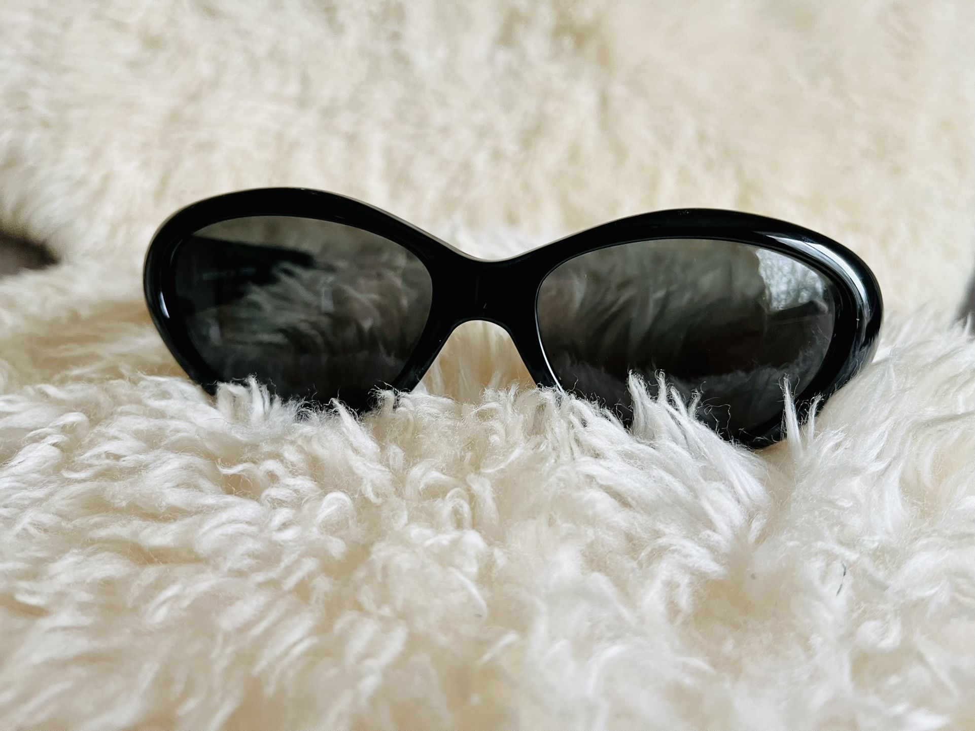 Women’s FENDI SUNGLASSES Italian Made