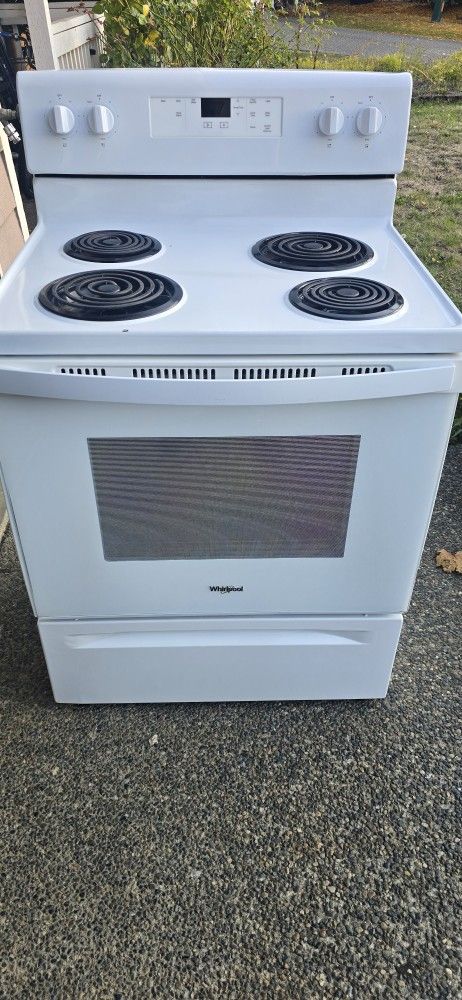 Whirlpool Stove 30w) I Can Help You With Free Delivery Within 10 Miles Distance