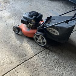 Lawnmower 