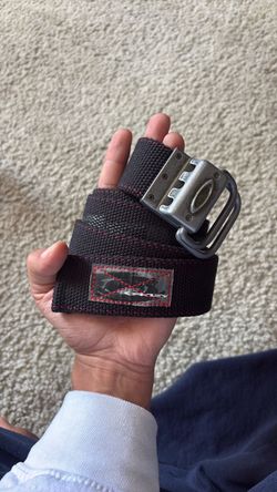 Oakley 90’s belt buckle