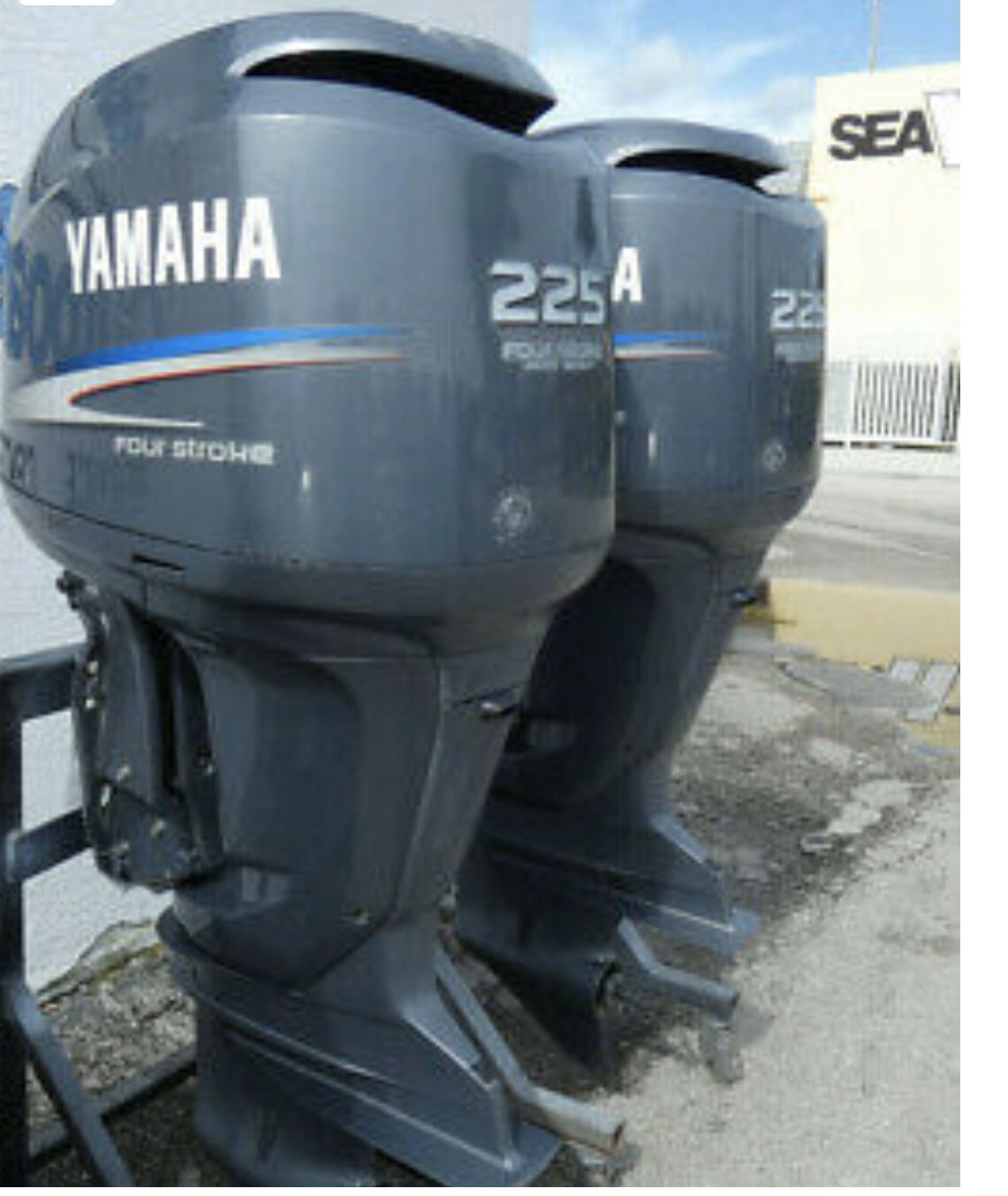 2005 BEAUTIFUL 225 HP PAIR YAMAHA FOUR STROKE OUTBOARD MOTOR S F225 CLEAN, LOW COST PAIR OF F225s THAT ARE READY TO GO !