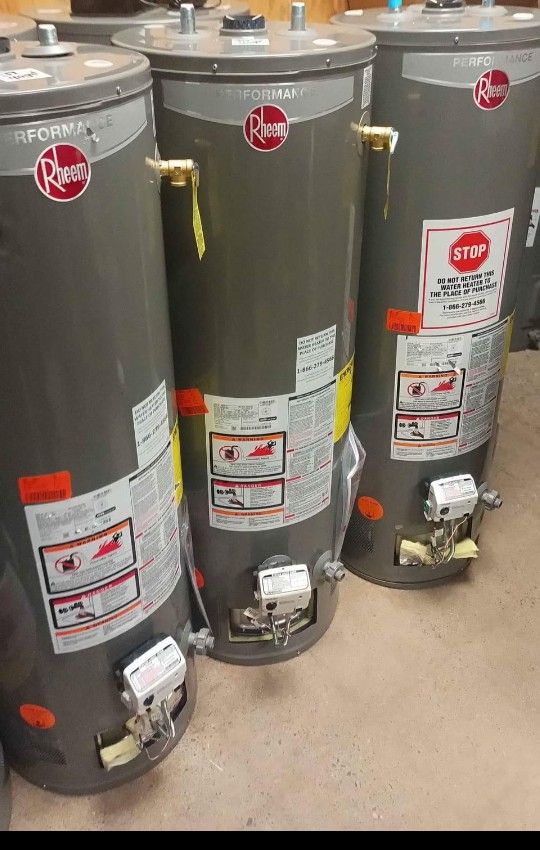 Hot Water Tank Green Brand New Scratching Then Minor Cosmetic Works From 100% 90 Day Warranty Delivery Available