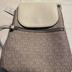 Mochila Calvin Klein Garnet Mujer H3gkj9ux - New With Tag