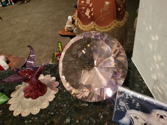 Crystal  diamonds i have all different colors. There are about 18 pounds each large. They're two hundred dollars each.We're close offer