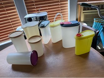 Tupperware juice containers and others. $4 each. Rochester wa.