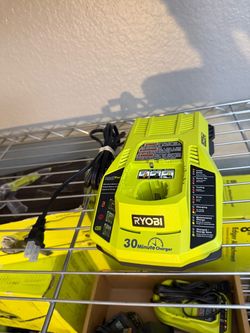 RYOBI ONE+ 18V Fast Charger
