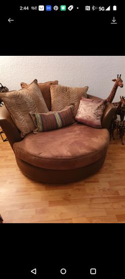 Rust  Brown Chair Swivel