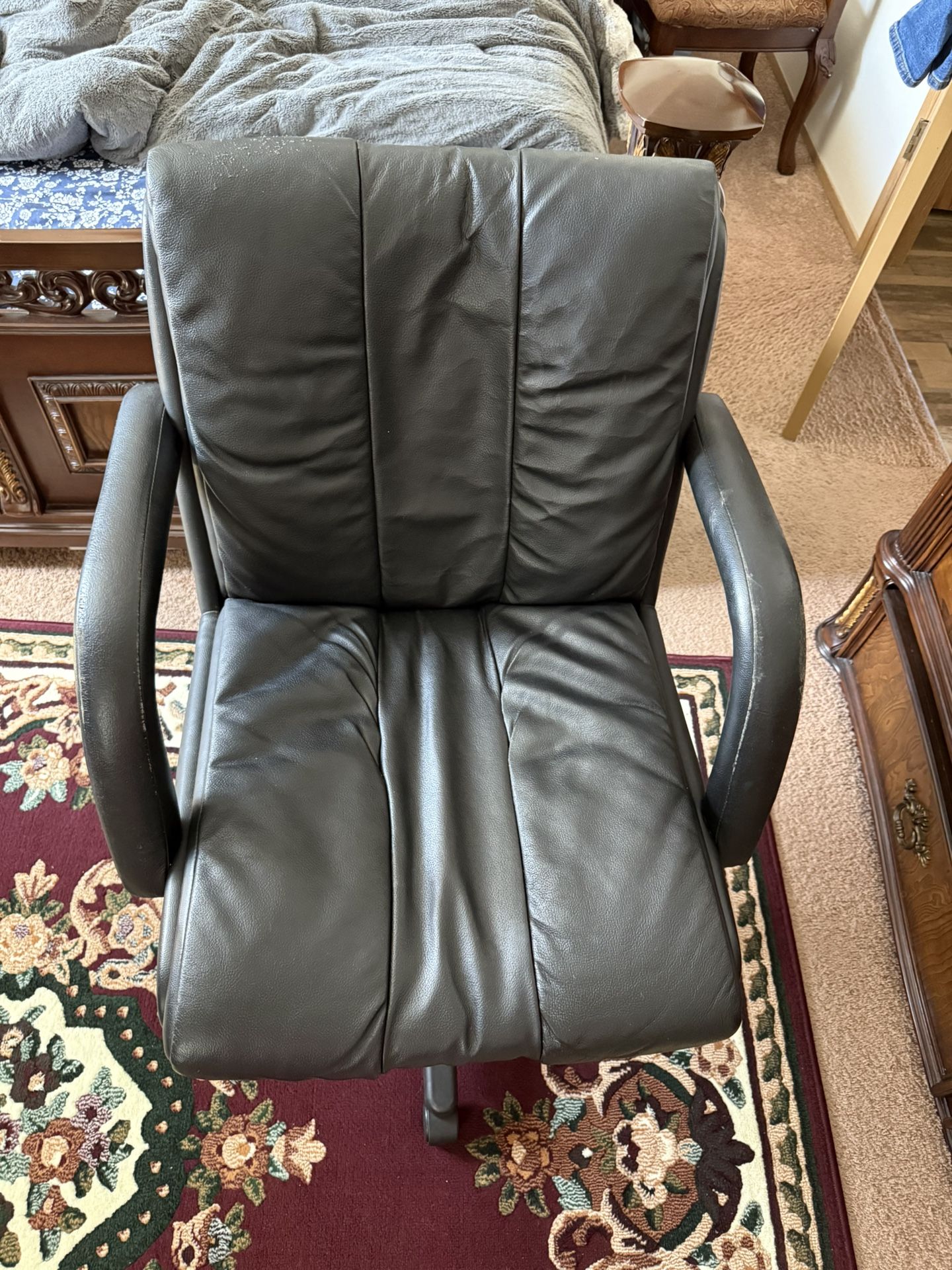 Free Office Chair
