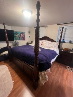 Free king size bedroom set