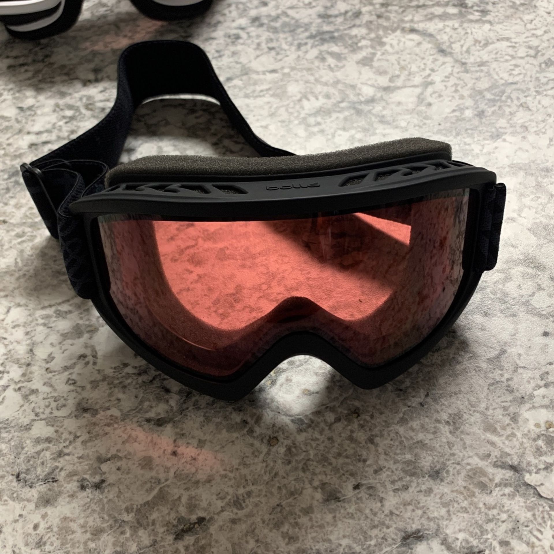 Snowboard/ Ski Goggles
