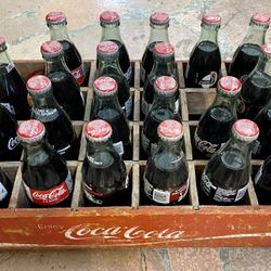 Vintage Coca-Cola Collectible Series Christmas And More Pack Of 22 , Unopened.