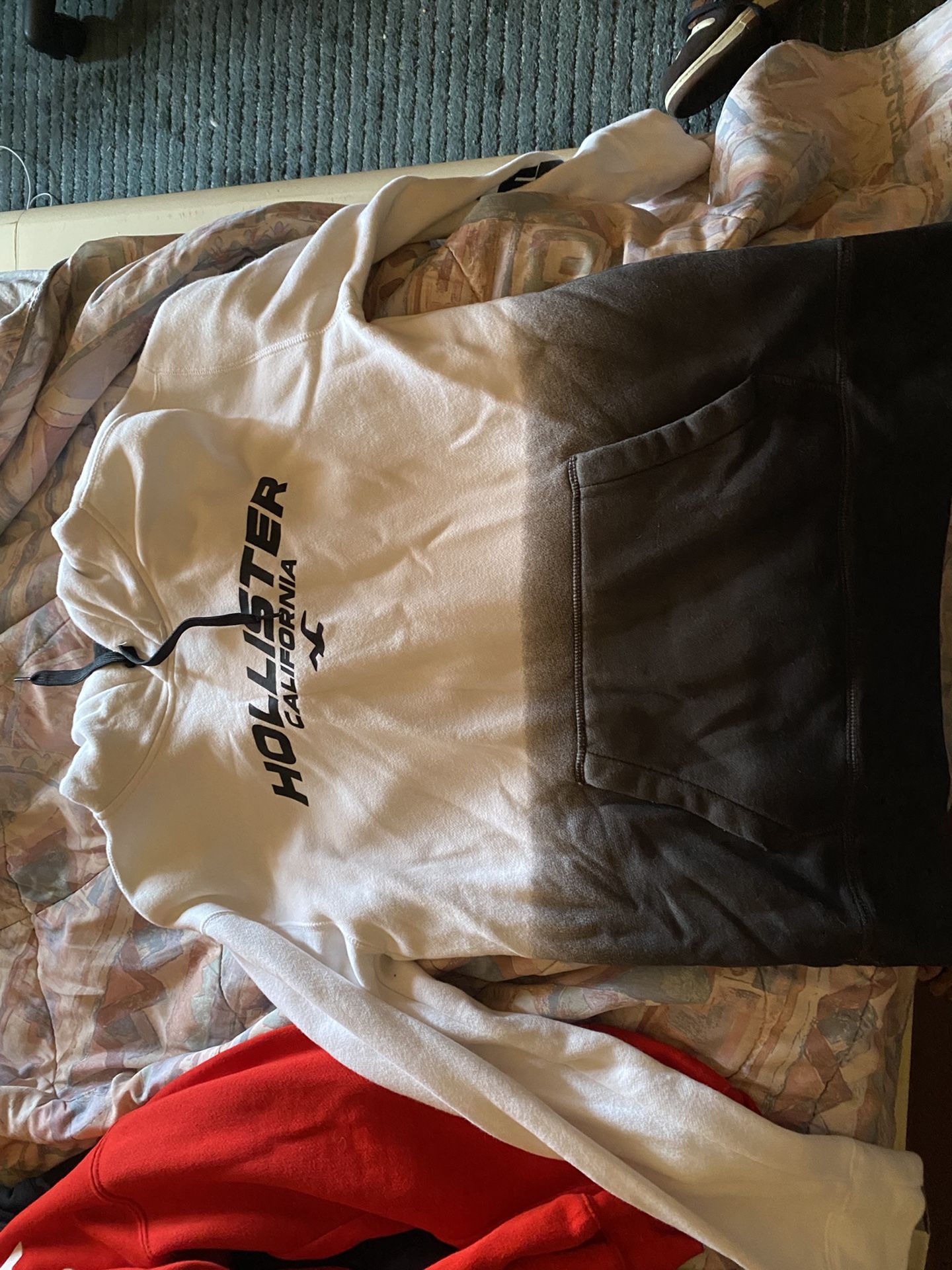 Hollister Hoodie Medium 