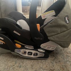 Chicco Infant Carrier Carseat
