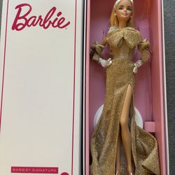 Barbie 2025 national convention doll. Glimmer and gold.