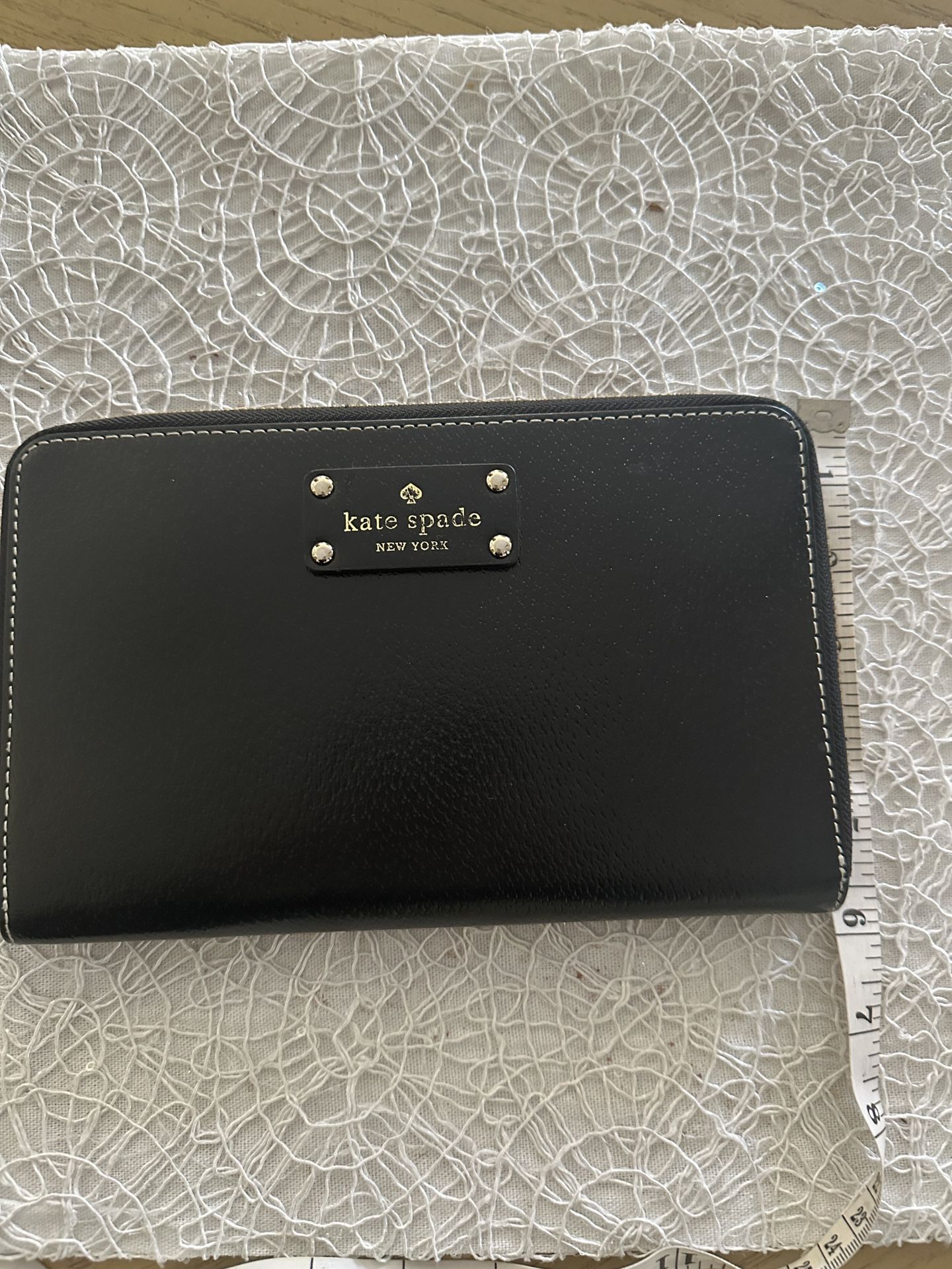 Kate Spade New York Leather New Wallet Clutch Carry All