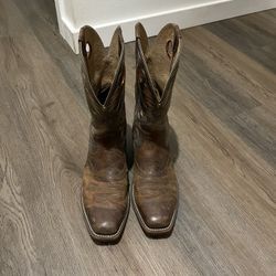 Men’s Ariat Cowboy Boots