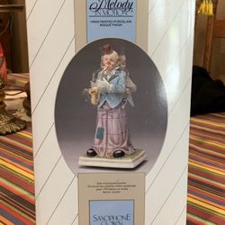 Melody In Motion, Saxophone Clown