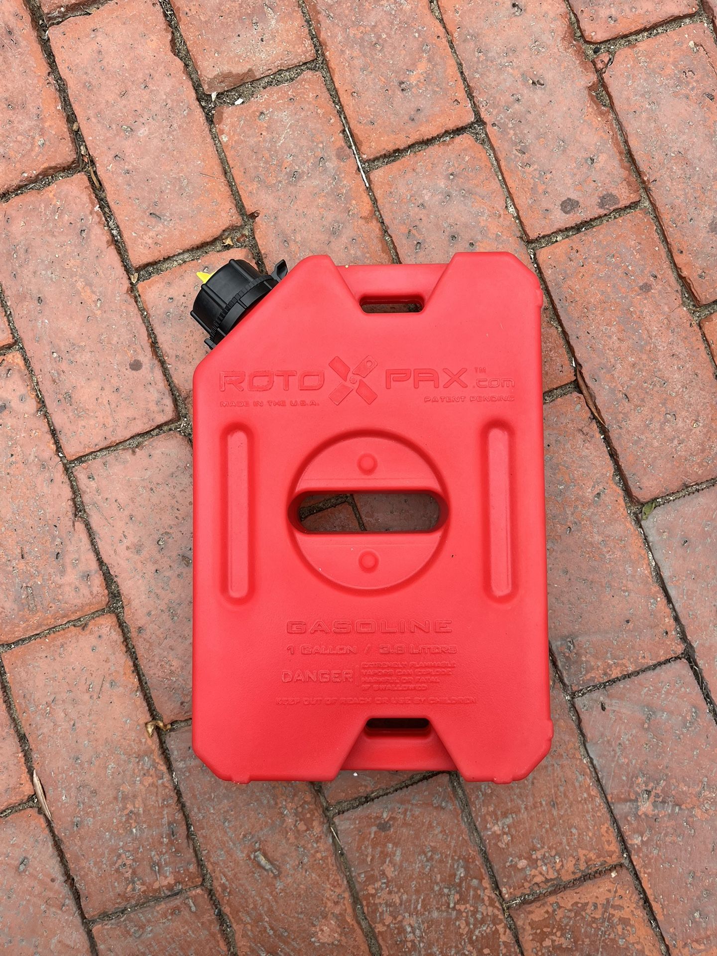 2 Roto Pax 1 Gallon Off Road Gasoline Container