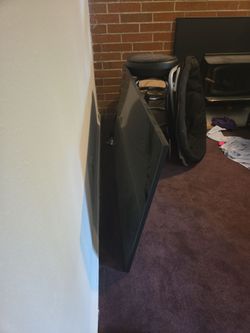 Samsung 55" TV in like new condition