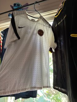 Manchester United Nike jersey