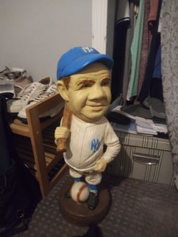Babe Ruth Statue Collective Item Sells For $1,800