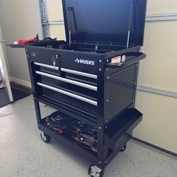 New husky tool cart