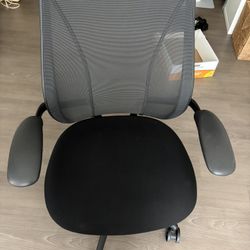 Humanscale Liberty ergonomic chair