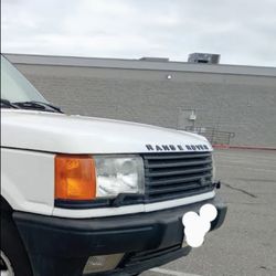 Front Headlights To 2000 Range Rover A Set Left And Right