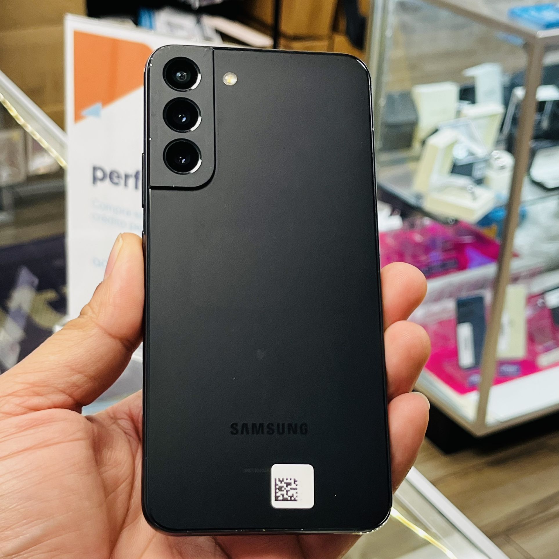 Samsung Galaxy S22+ 5G 256GB Unlocked