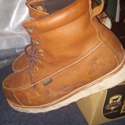 10 1/2 Red Wing Boots Only Worn 3 Times!